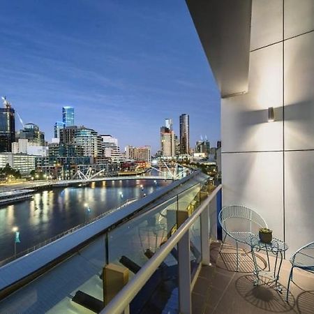 Melbourne Holiday Apartments South Wharf Экстерьер фото